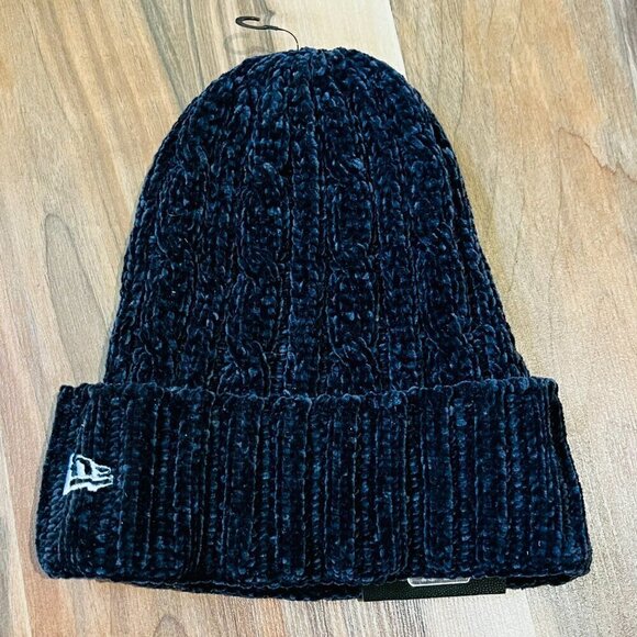 Houston Texans Women's NFL Brand Cuffed Soft Chenille Knit Beanie Cap Navy - Picture 4 of 9